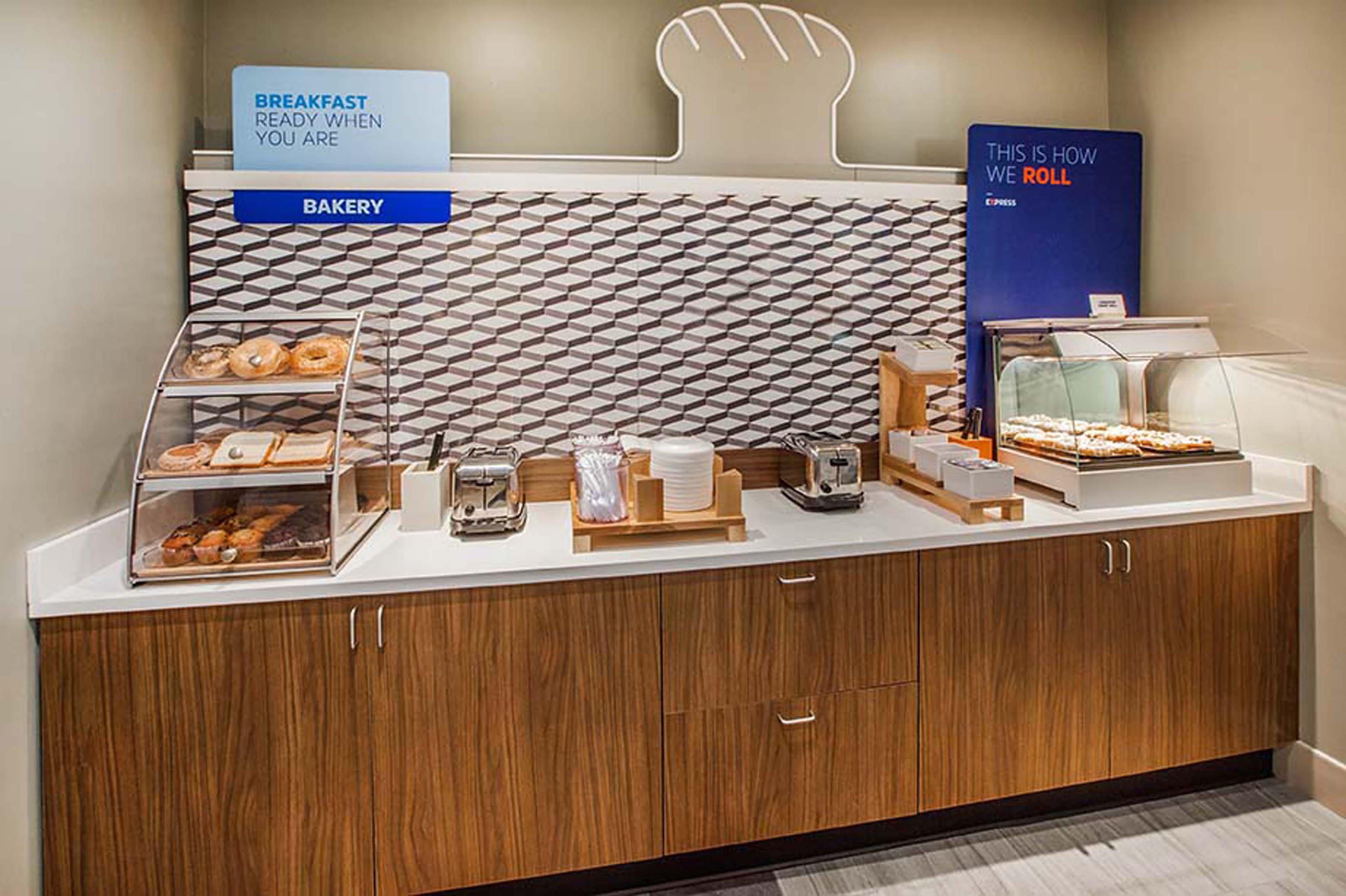 Holiday Inn Express & Suites Fort Worth - Fossil Creek By Ihg Kültér fotó