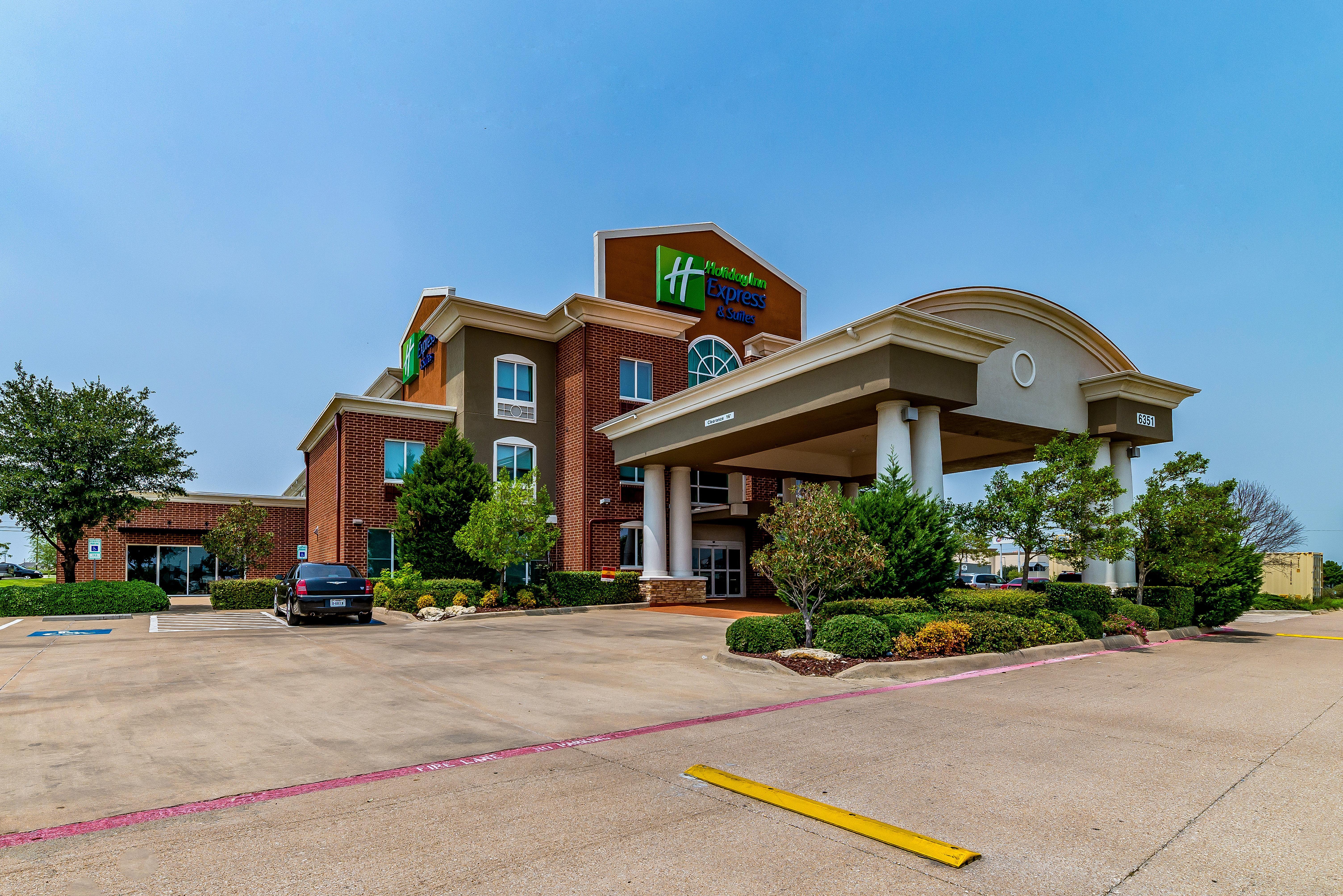 Holiday Inn Express & Suites Fort Worth - Fossil Creek By Ihg Kültér fotó