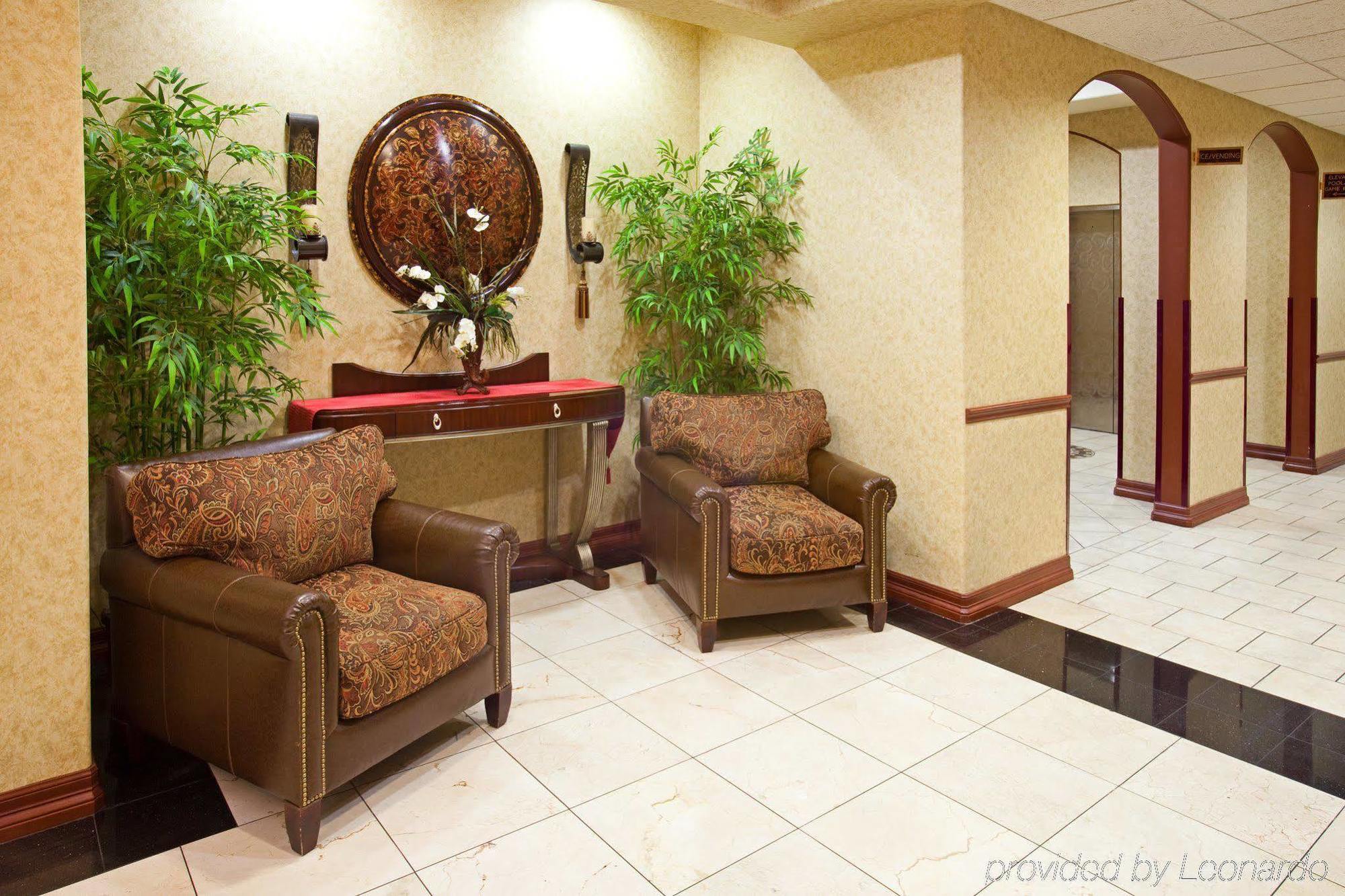 Holiday Inn Express & Suites Fort Worth - Fossil Creek By Ihg Beltér fotó
